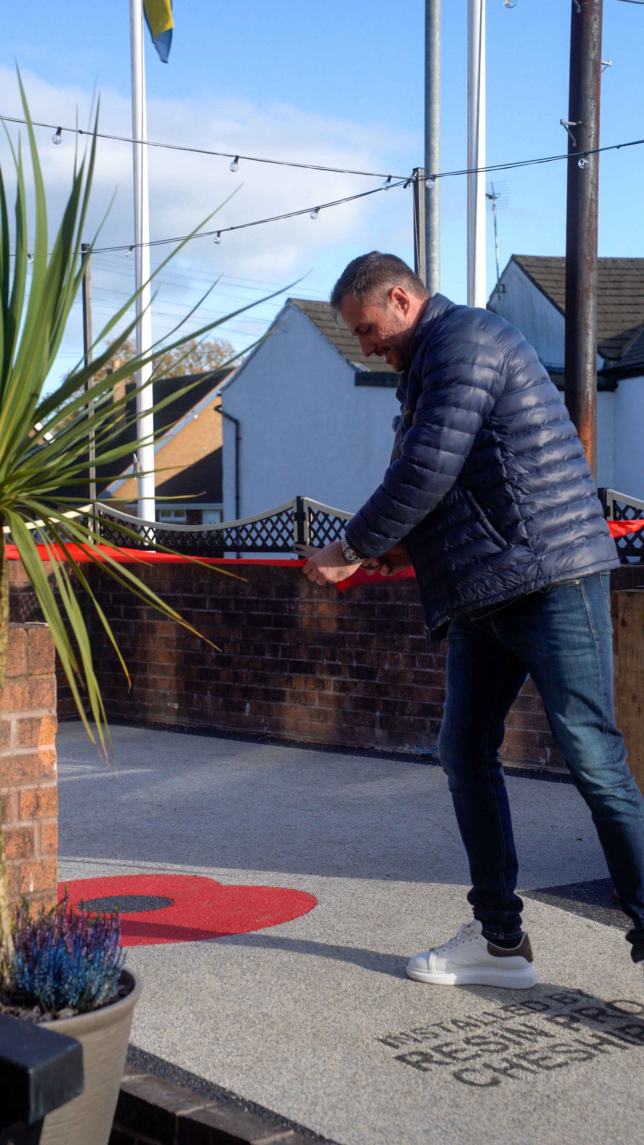 Completed resin bound driveway in Cheshire